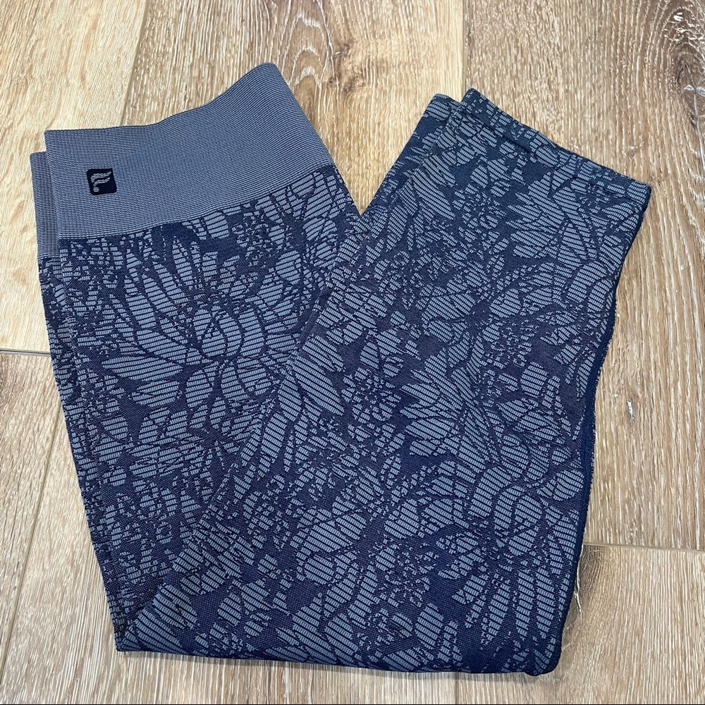 Fabletics • Athletic Pants Seamless